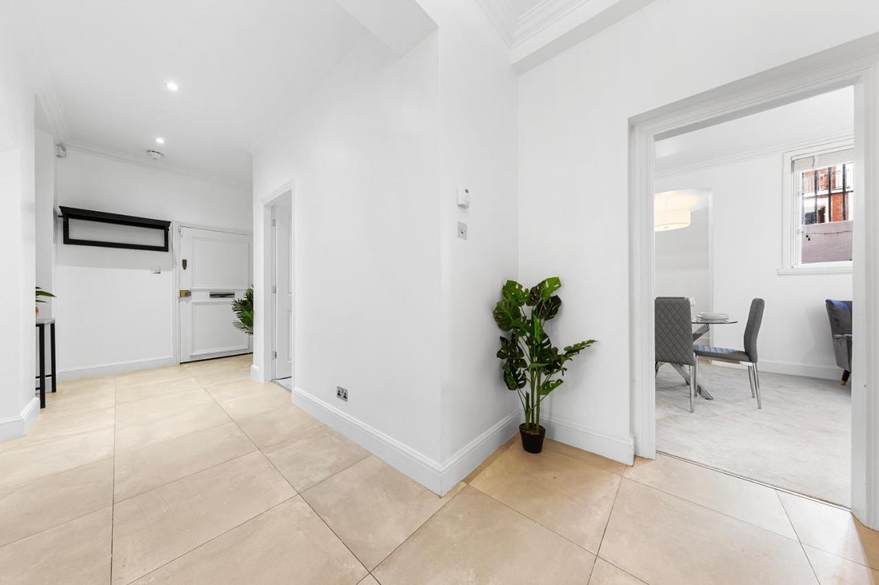 Harrods 2 Bed Lux Flat W/Patio Apartment Londra Exterior foto