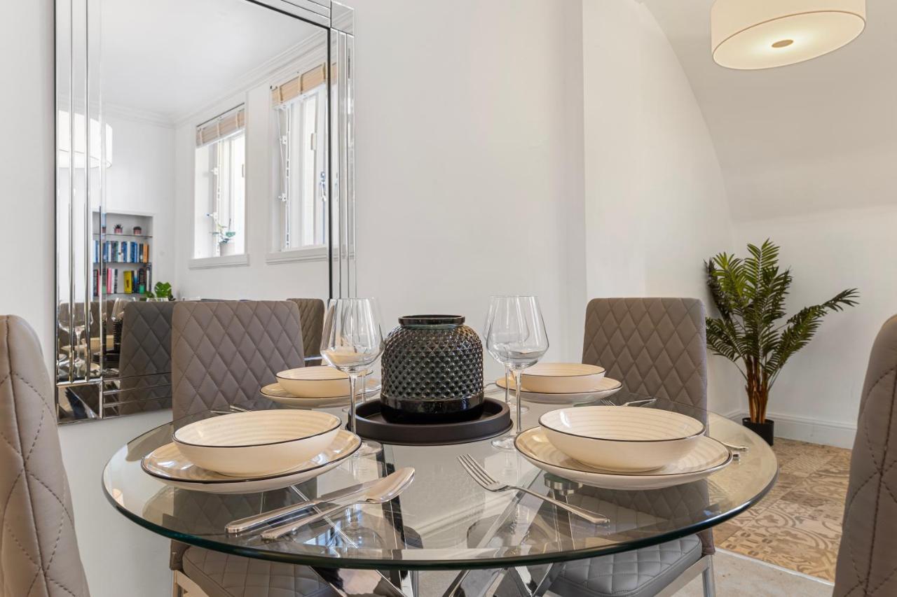 Harrods 2 Bed Lux Flat W/Patio Apartment Londra Exterior foto