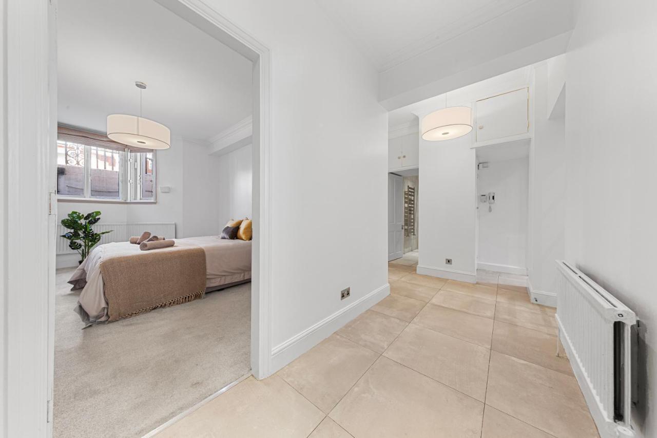 Harrods 2 Bed Lux Flat W/Patio Apartment Londra Exterior foto