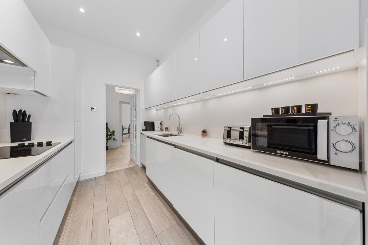 Harrods 2 Bed Lux Flat W/Patio Apartment Londra Exterior foto
